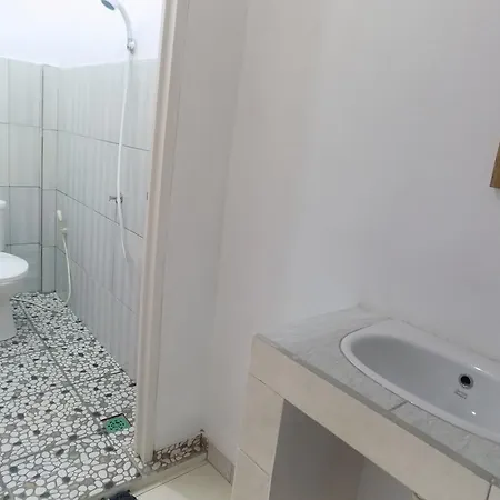 Defa Homestay Kuta  Buitenkant foto